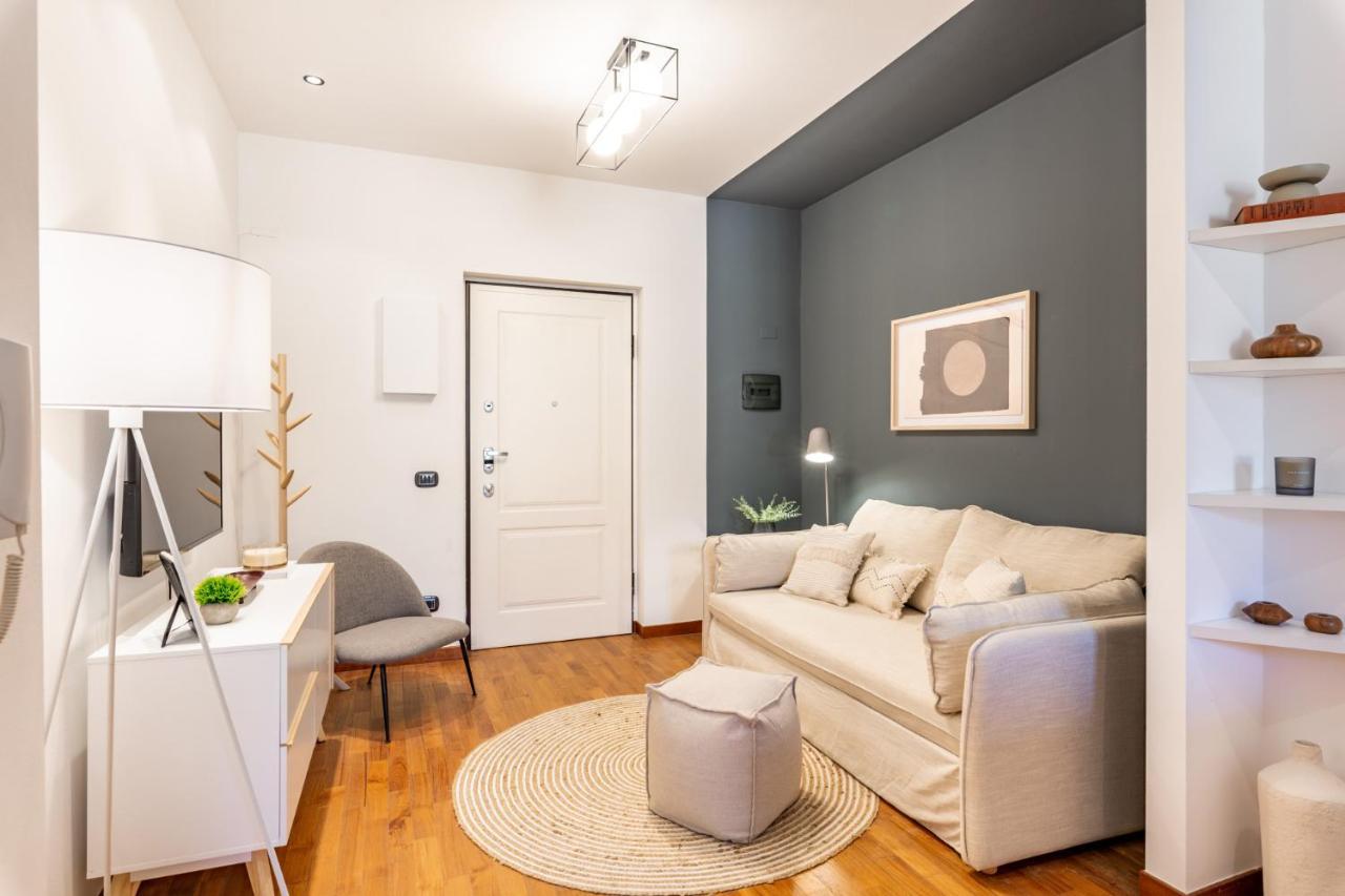 Ferienwohnung Easylife - Elegante Trilocale In Zona Porta Venezia Mailand Exterior foto