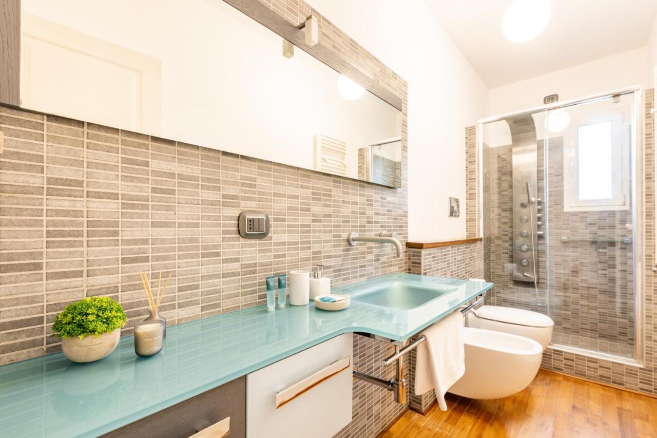Ferienwohnung Easylife - Elegante Trilocale In Zona Porta Venezia Mailand Exterior foto