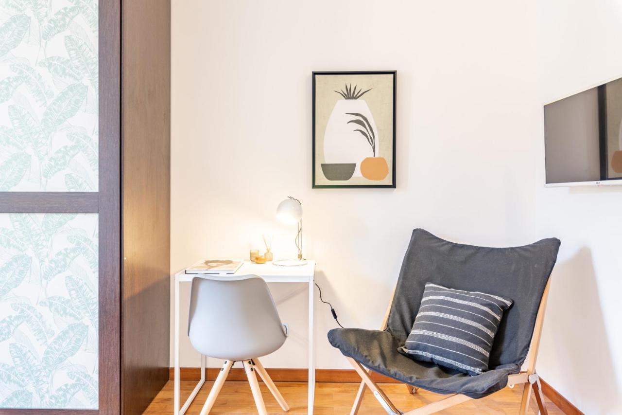 Ferienwohnung Easylife - Elegante Trilocale In Zona Porta Venezia Mailand Exterior foto